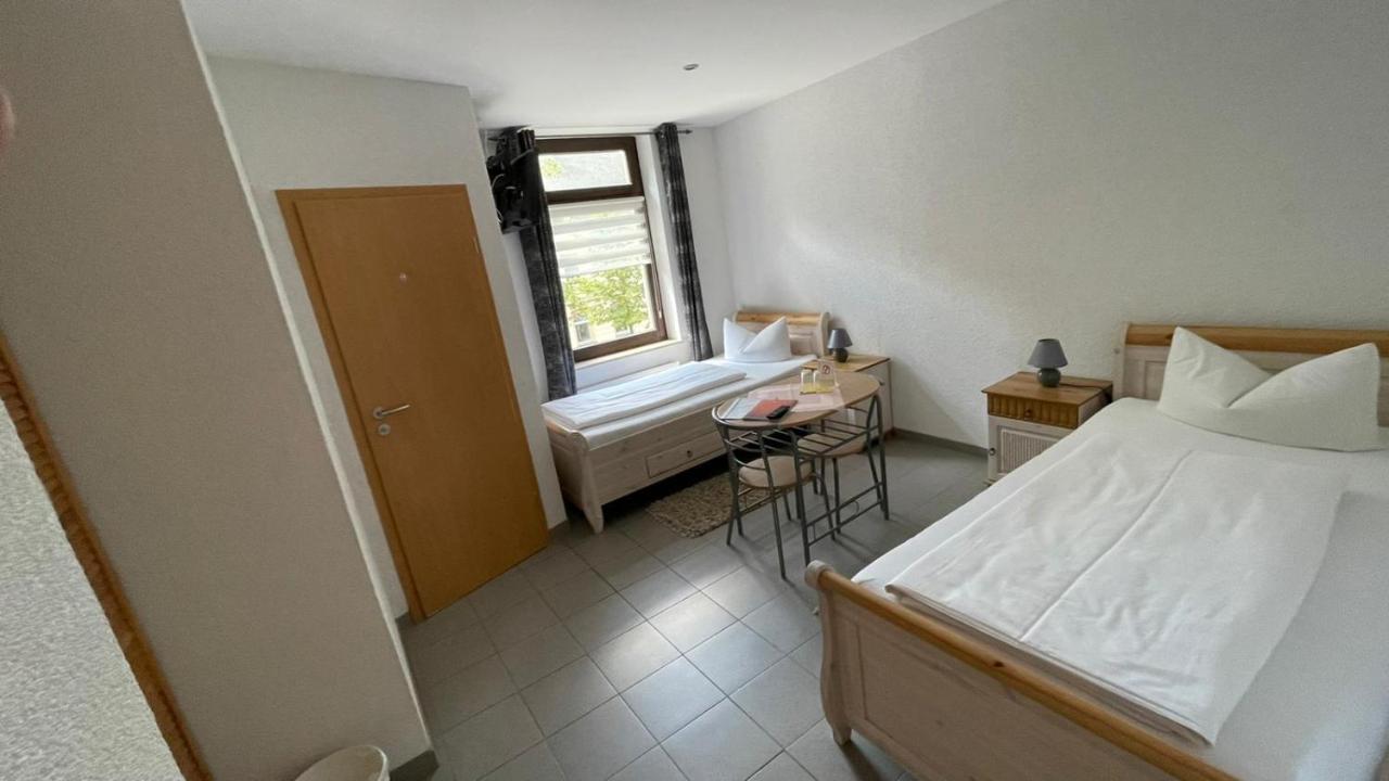 Avenue Das Gaestehaus Chemnitz Bagian luar foto